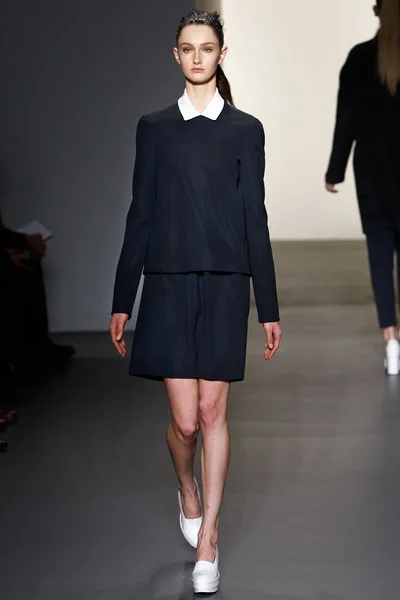 Look 4
